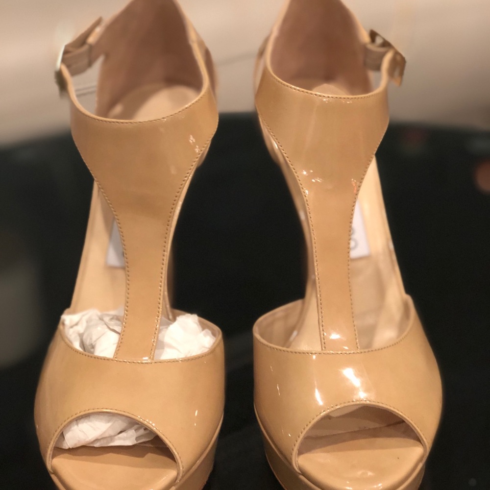 JIMMY CHOO Nude pumps